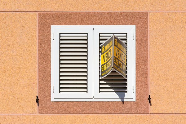 Les frais de permis de construire sont-ils inclus dans le devis de votre piscine ?