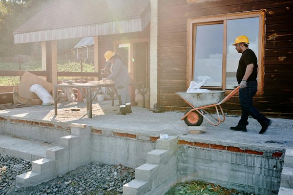 Maçon à Cholet : expert en construction et rénovation de confiance